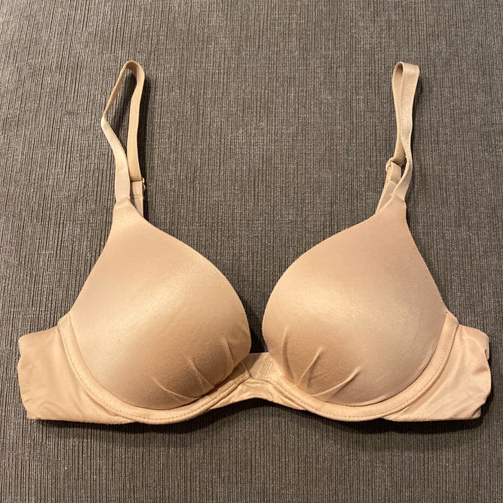 Nude Victoria’s Secret Push Up Bra